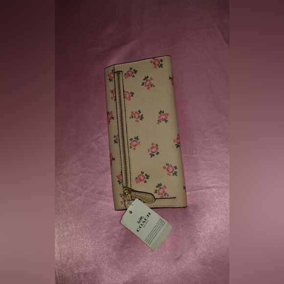 SOLD Coach Pink Floral Wallet - Picture 3 of 6